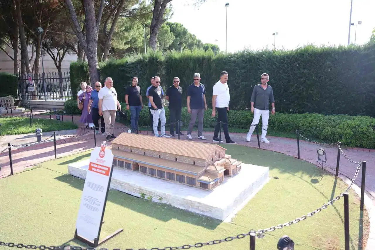Manisa'nın kültür rotasında müdürlerden tam not: Şehzadelerpark hayran bıraktı