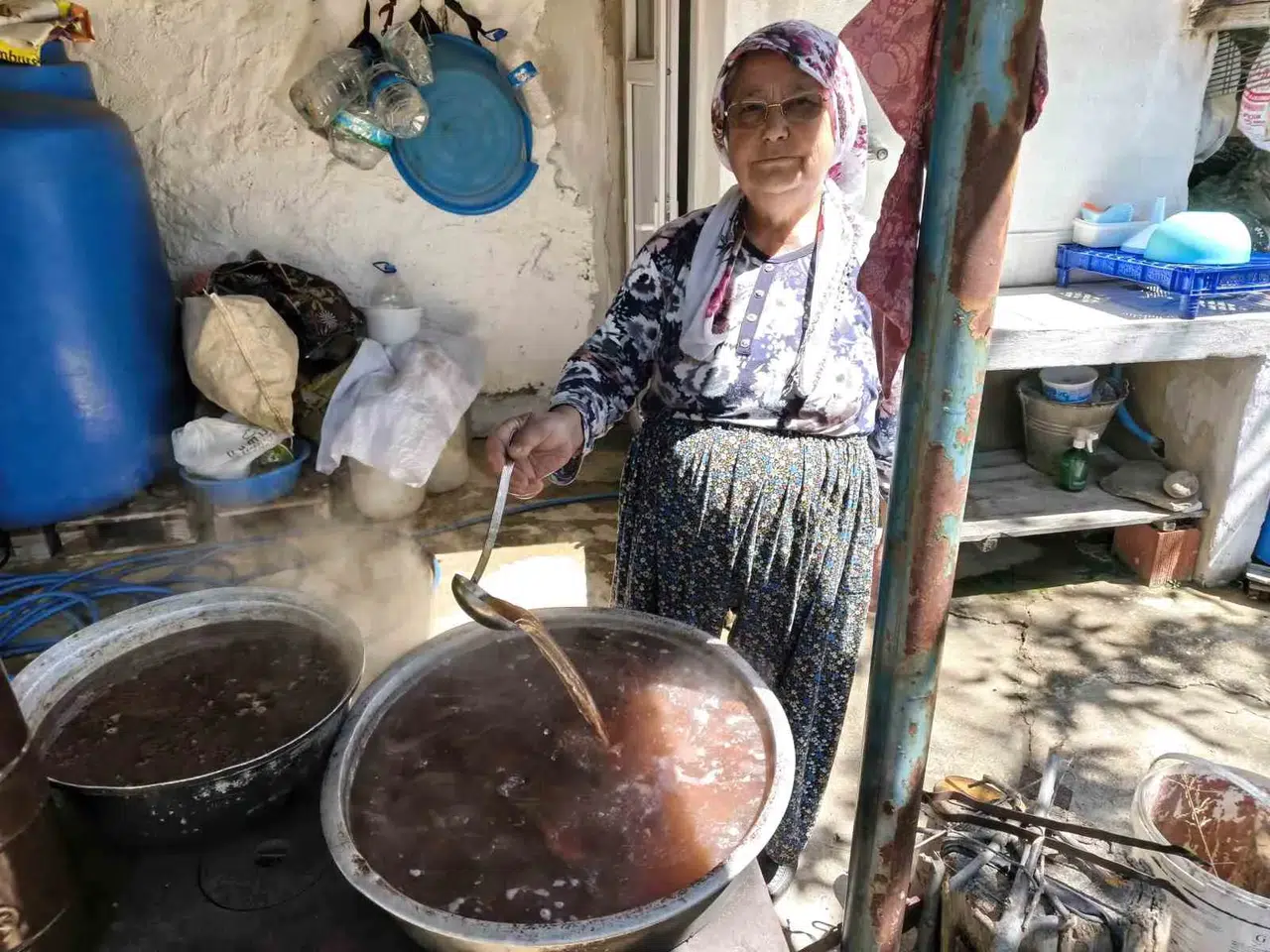 80 yaşındaki Nimet nine şifa dağıtıyor: Ovacık yaylasında asırlık gelenek yeniden hayat buldu