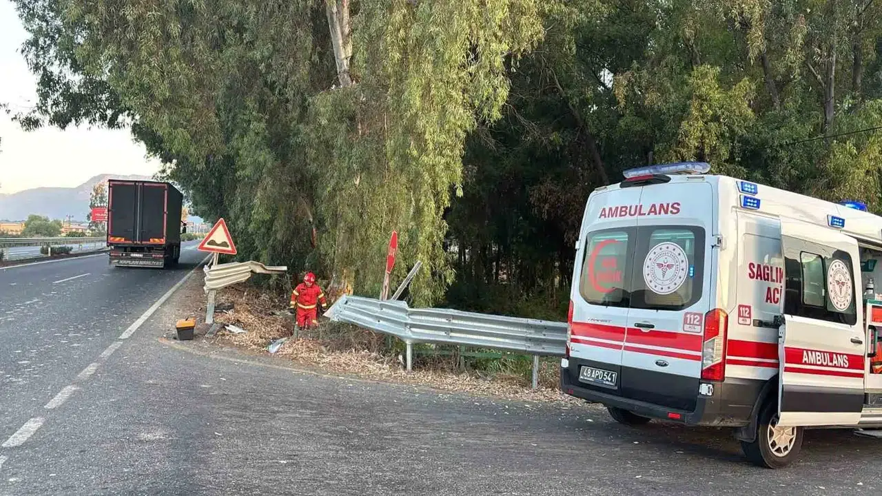 Muğla'da acı haber: Direksiyon hakimiyetini kaybetti, olay yerinde can verdi