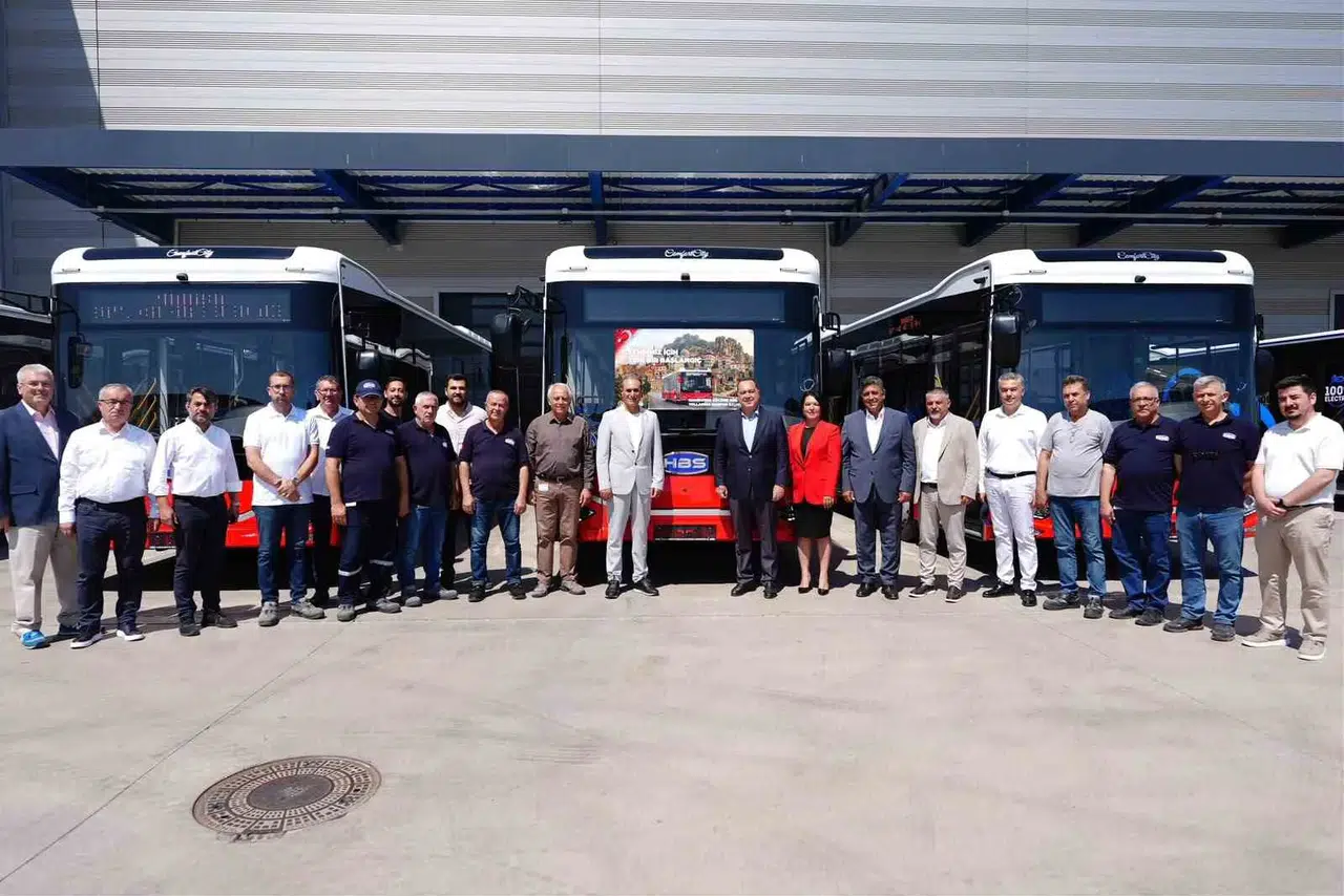 Manisa’da toplu taşımaya dev takviye: 15 yeni otobüs yola çıkıyor
