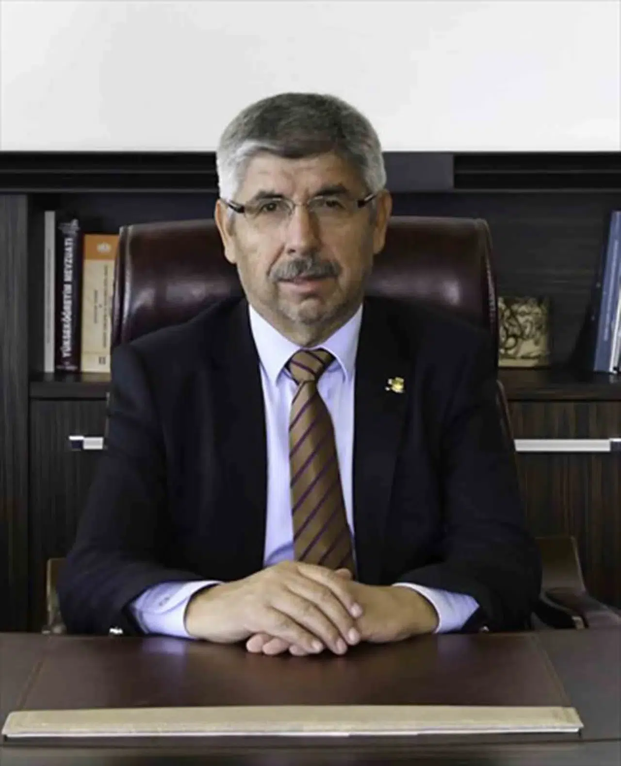 MSKÜ Rektörü Kaçar'dan basın çalışanlarına anlamlı kutlama mesajı