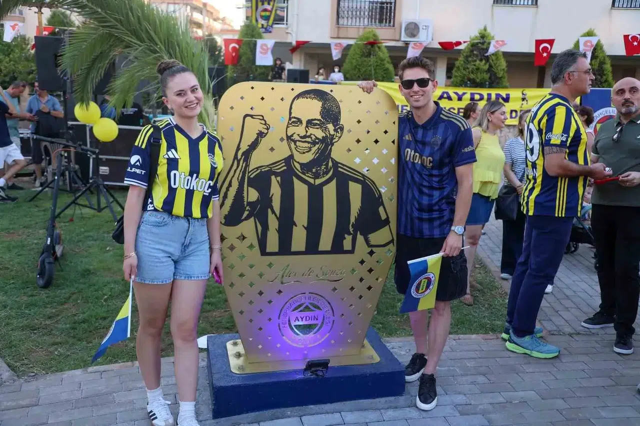 Efeler’de sarı-lacivert rüzgar: Kadıköy’ün simgesi artık Aydın’da
