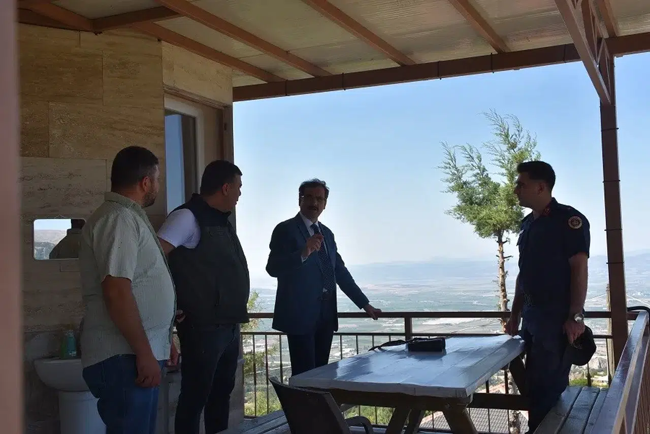 Salihli'de ormanlar için teyakkuz: Kaymakam Güldoğan'dan kritik uyarı