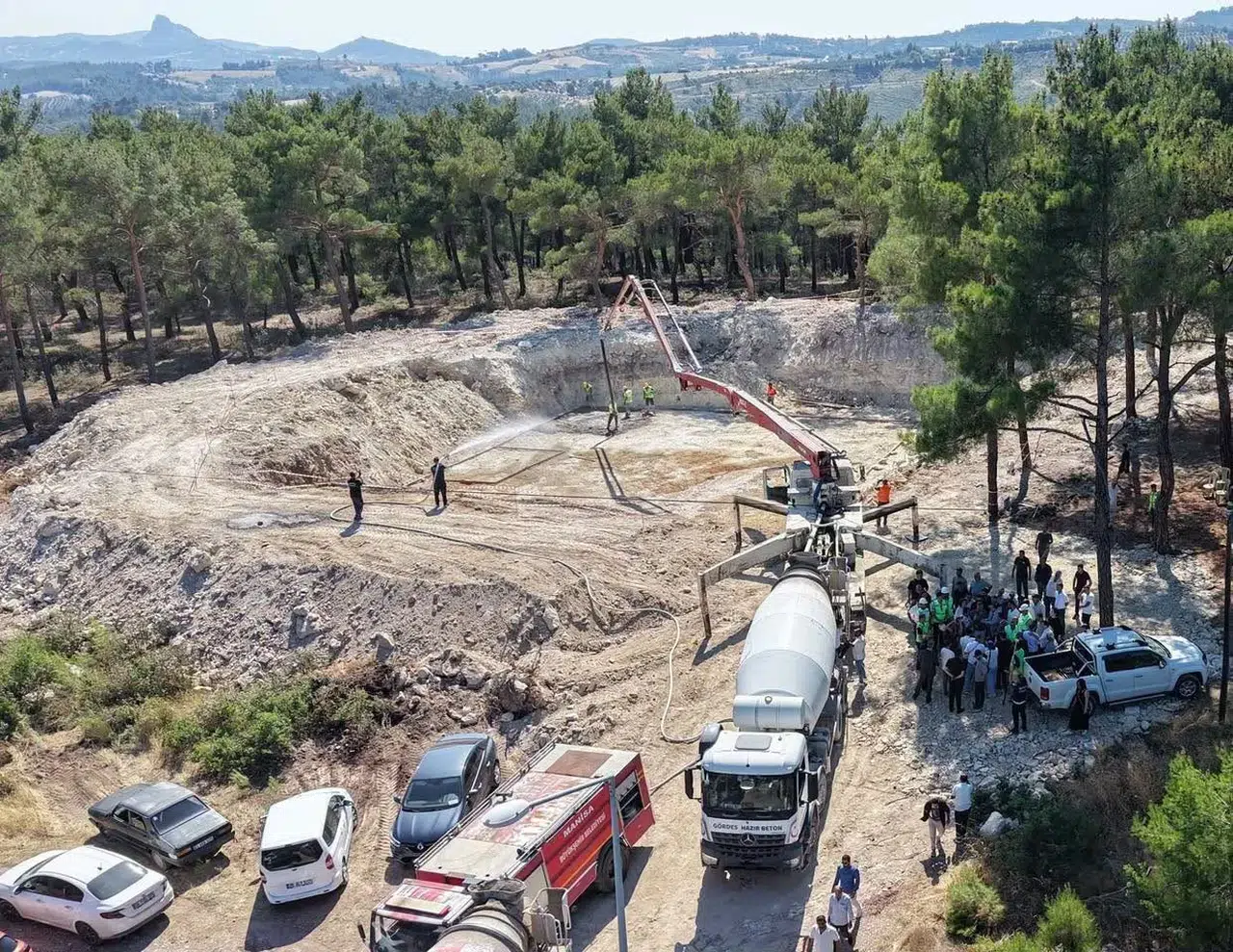 Gördes’in su hasretine 120 milyonluk neşter: Modern altyapı için ilk harç döküldü