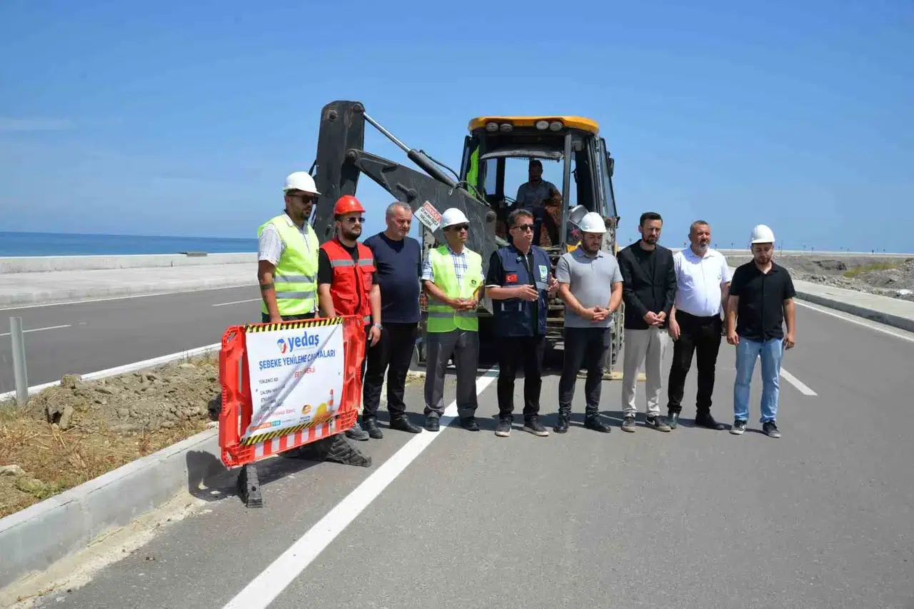 Türkeli’nin yeni sahil yolu ışıl ışıl olacak: Dev aydınlatma hamlesi başladı