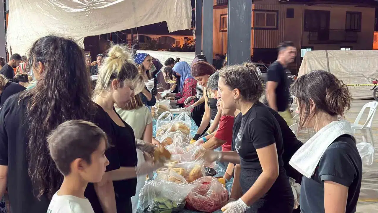 Seydikemer’de alevlere karşı omuz omuza: Bölge halkından örnek seferberlik