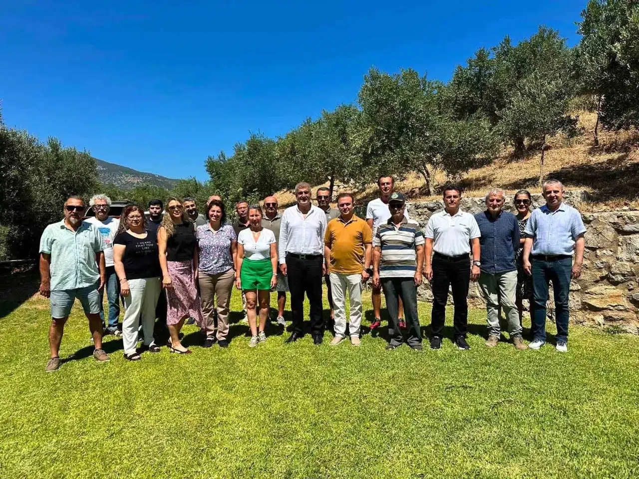 Datça'nın bereketli topraklarına güç birliği: Üreticiler artık tek çatı altında