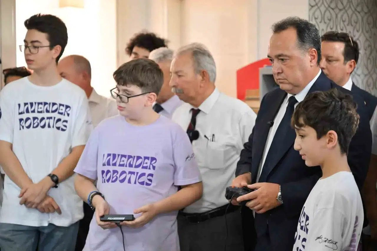 Geleceğin mühendisleri Manisa’da buluştu: Başkanlardan teknoloji hamlesi