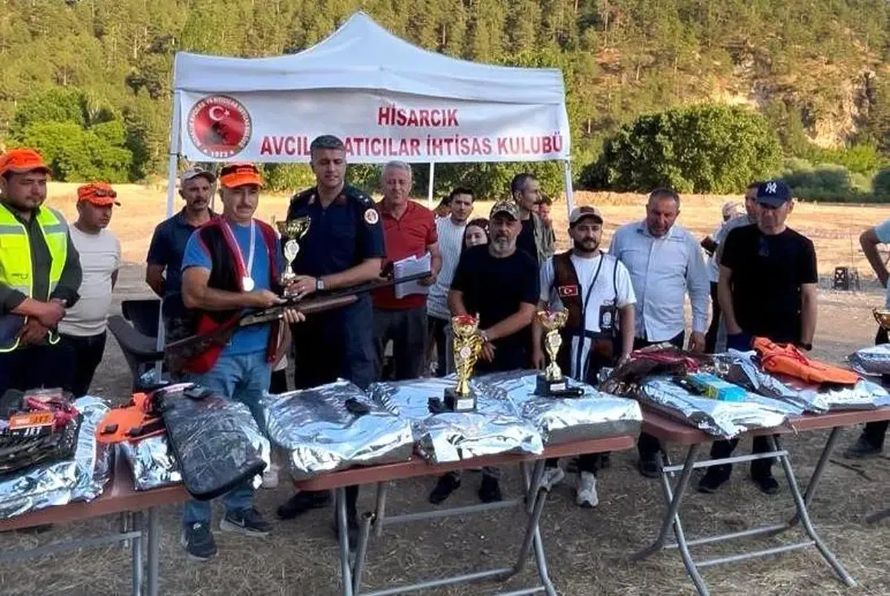 Hisarcık'ta hedefi tam on ikiden vurdular: 390 sporcu kıyasıya yarıştı