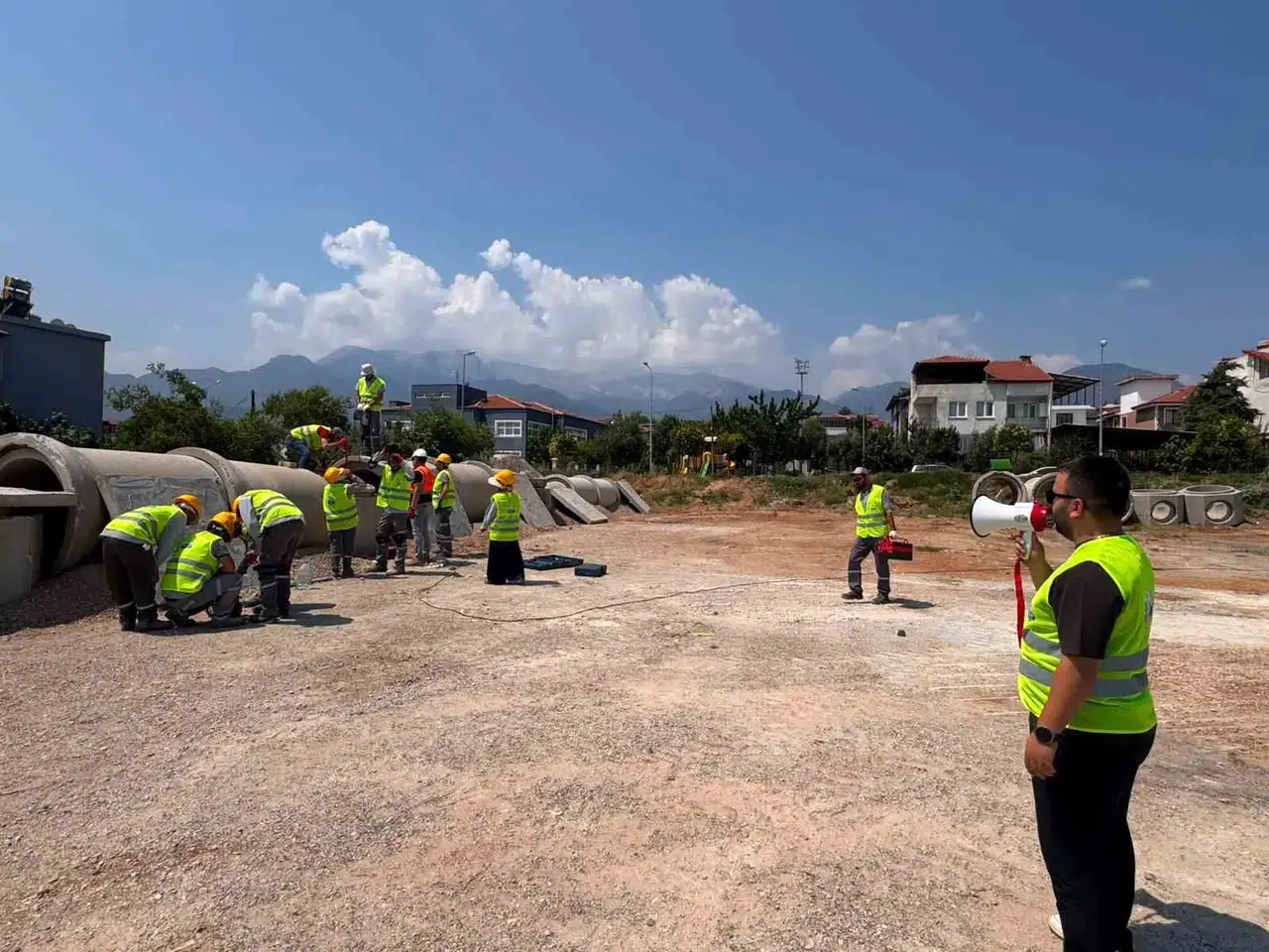 Merkezefendi'de afetlere karşı profesyonel kalkan: MAKUT sahadaki gücünü artırıyor