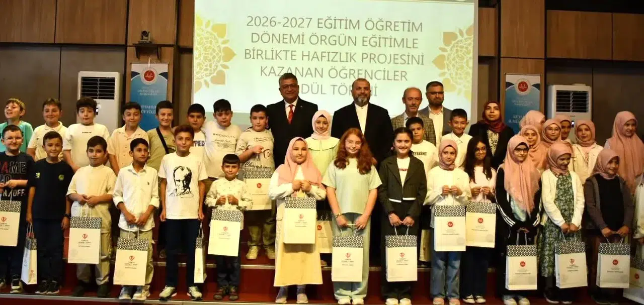 Kütahya’da çifte başarı hedefi: Hafızlık ve akademik eğitim aynı çatı altında buluştu