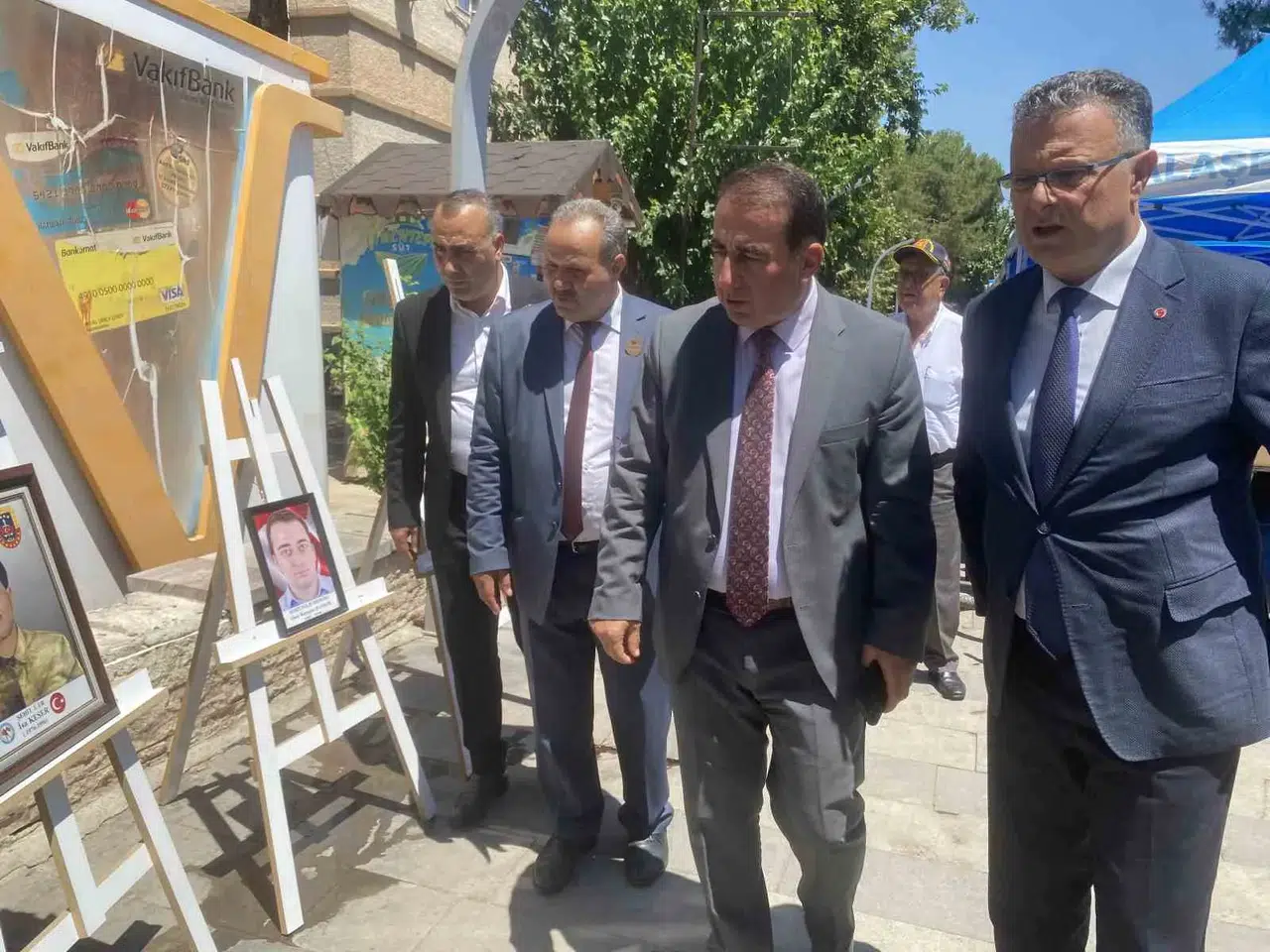 Alaşehir’de duygusal buluşma: Şehitlerin anısı 2 bin kişilik sofrada yaşatıldı