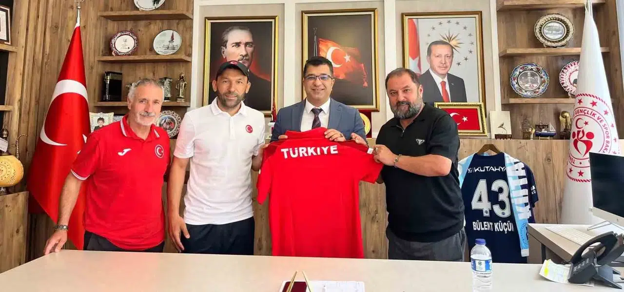 Ay-yıldızlı gençlerin hedefi Almanya: Kütahya’da hummalı hazırlık