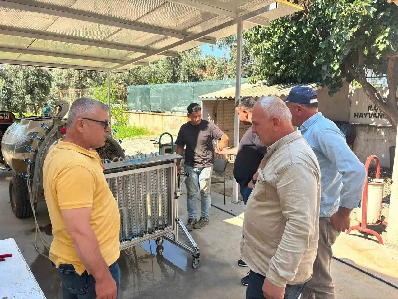 Sarıgöl’de tarımda teknolojik dönüşüm: İlaçlama makinelerine bilimsel ayar dönemi