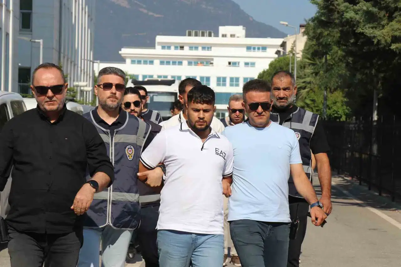 Denizli'deki kanlı geceye yargı tokadı: 4 saldırgan cezaevine gönderildi