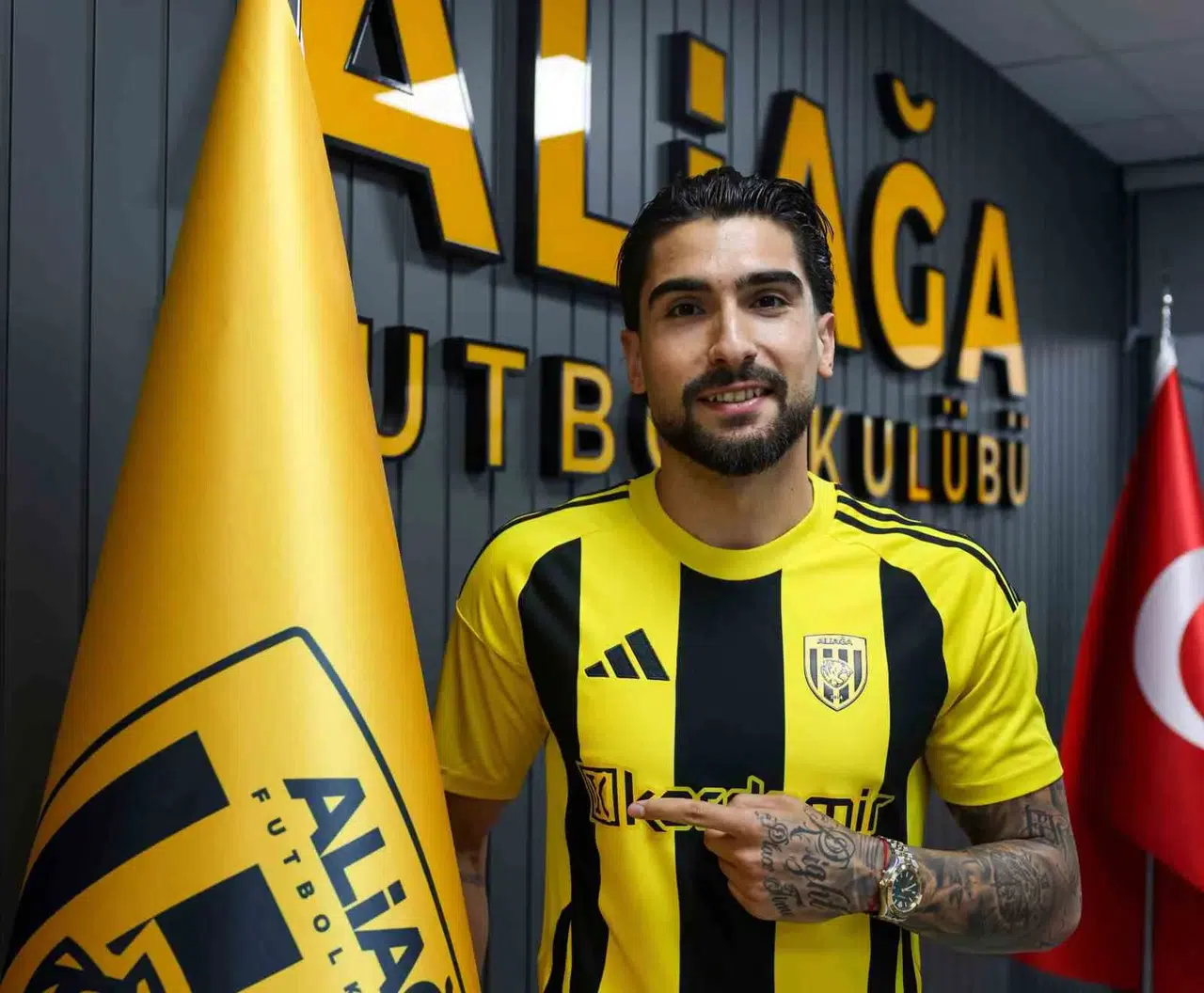 Aliağa FK’nın savunma hattına genç takviye: Birkan Yılmaz imzayı attı