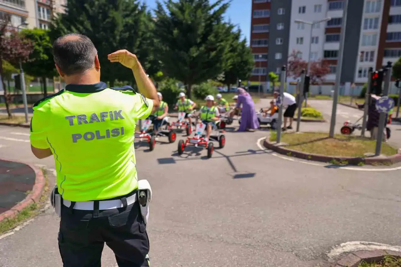 Samsun’da özel çocuklar için trafik seferberliği: Kuralları oyunla öğrendiler
