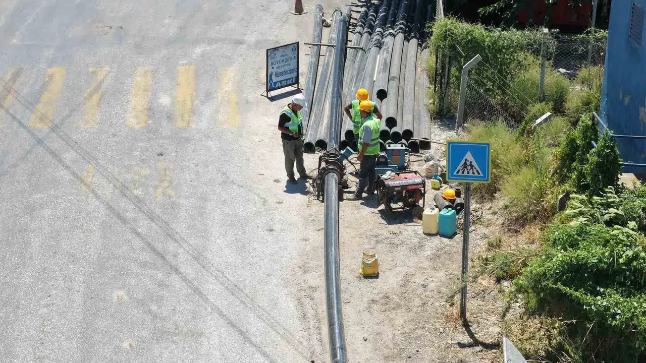 Söke’de altyapı seferberliği: Sarıkemer’e modern su hattı müjdesi