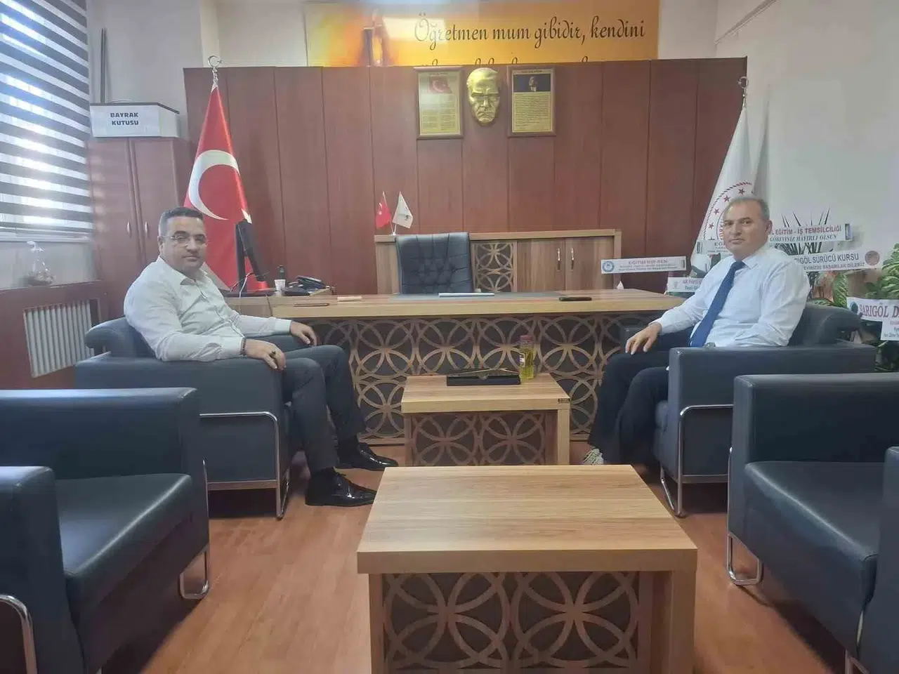 Sarıgöl’de eğitim mesaisinde yeni dönem: Kaymakam Dalak’tan ilk ziyaret