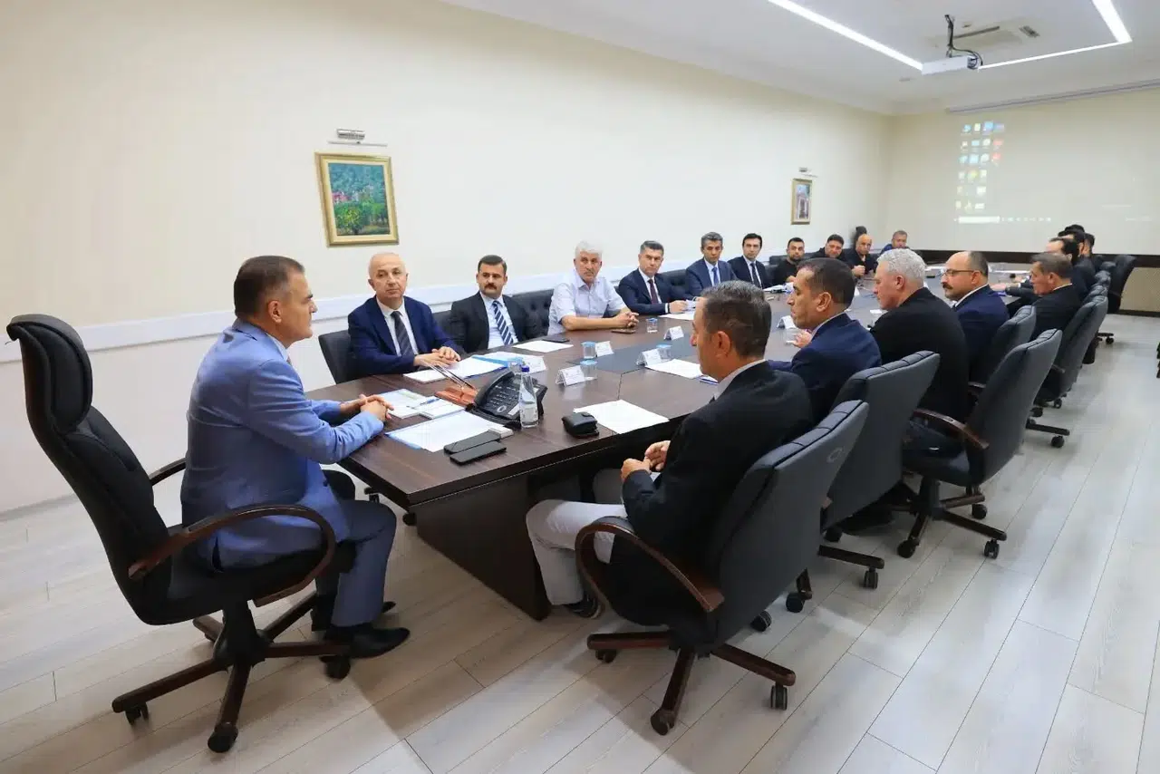 Dalyan'ın doğal dokusuna elektrikli koruma: Fosil yakıta veda vakti