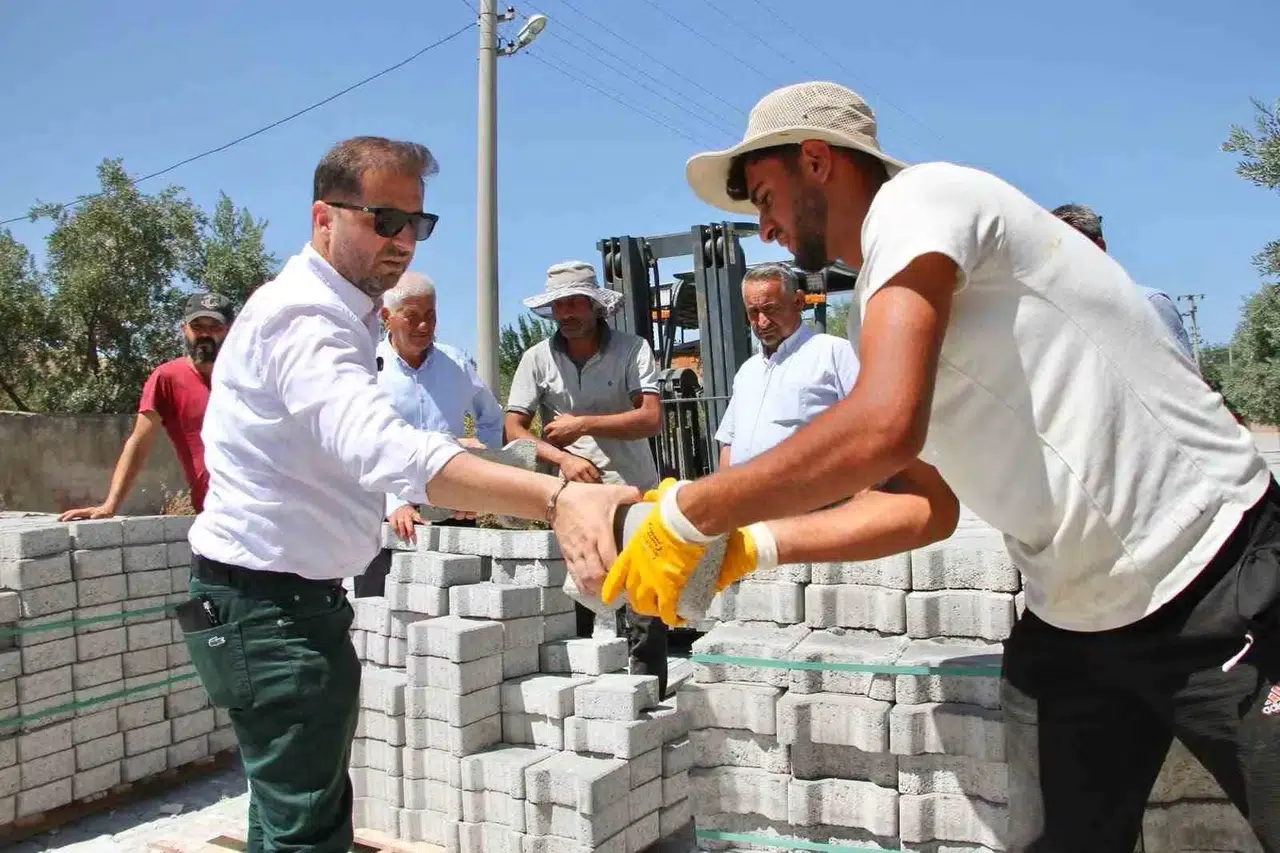 Tire’nin kırsalında ulaşım konforu artıyor: 20 bin metrekarelik dev hamle