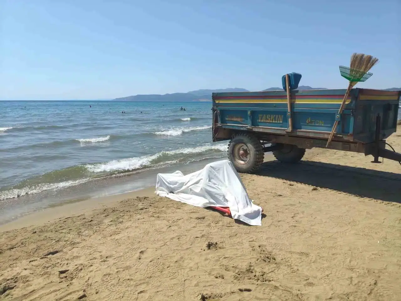 Pamucak Sahili’nde korkunç keşif: Kıyıya vuran cansız bedende dikkat çeken detay