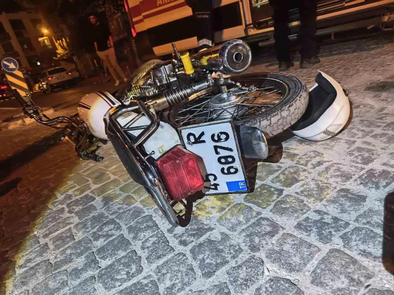 Manisa'da plaka oyununa dev ceza: Harf ve rakamları bantla değiştirdi