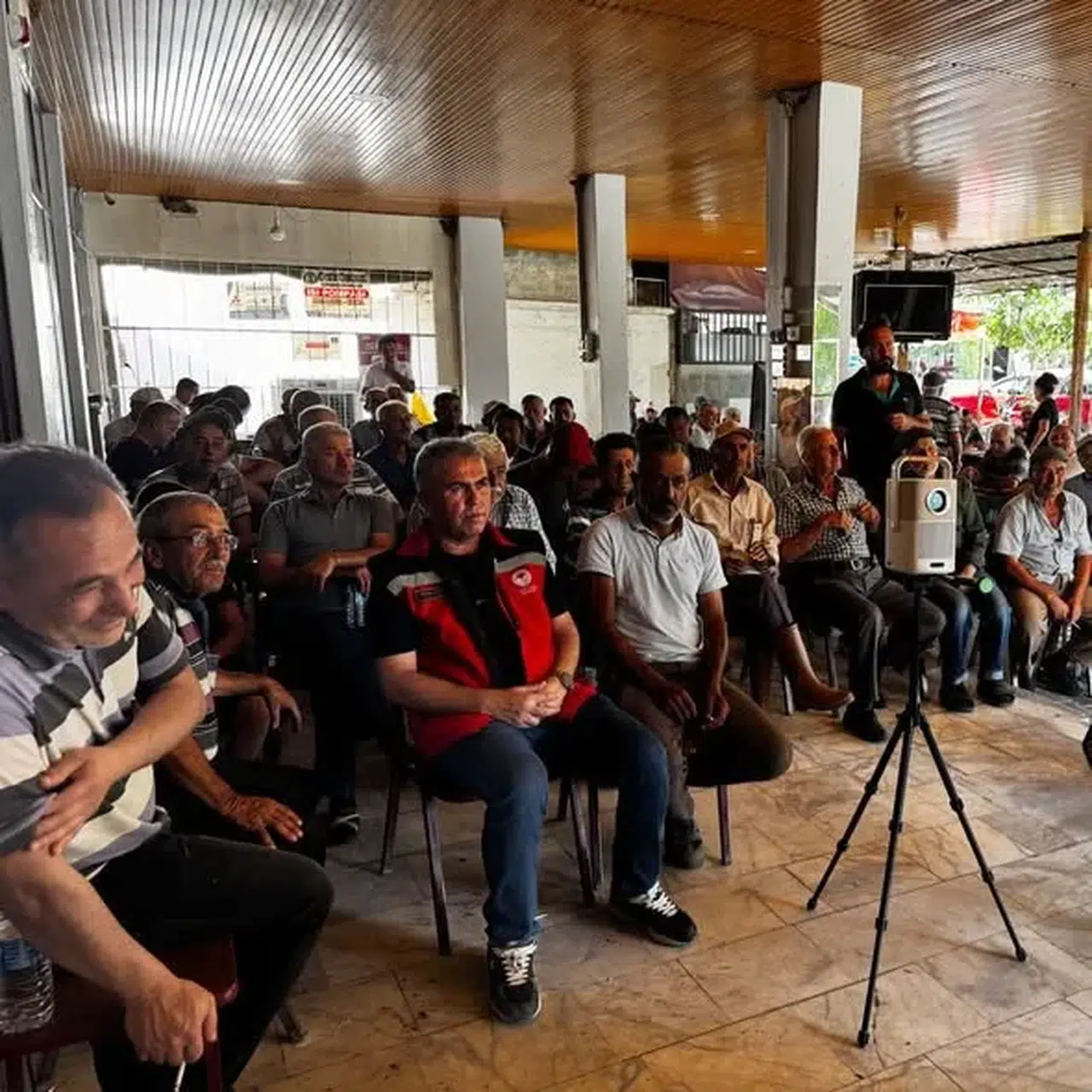 Efelerli çiftçilere tarlada kritik uyarı: B-Reçete dönemiyle tarımda yeni standartlar
