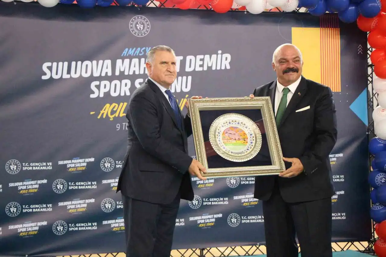 Bakan Bak'tan Amasya'da g?vde g?sterisi: T?rkiye'nin y?kseli?i s?recek
