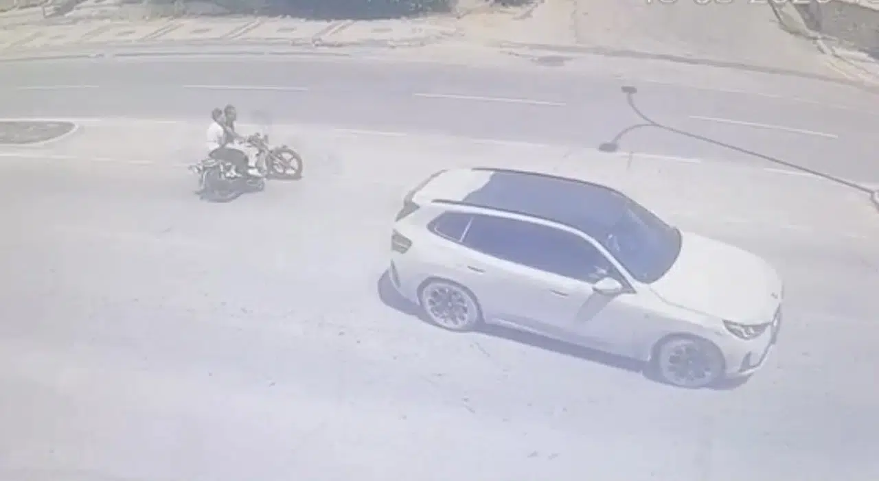 Bolvadin'de feci kaza: Hatalı manevra can aldı, sürücü tutuklandı