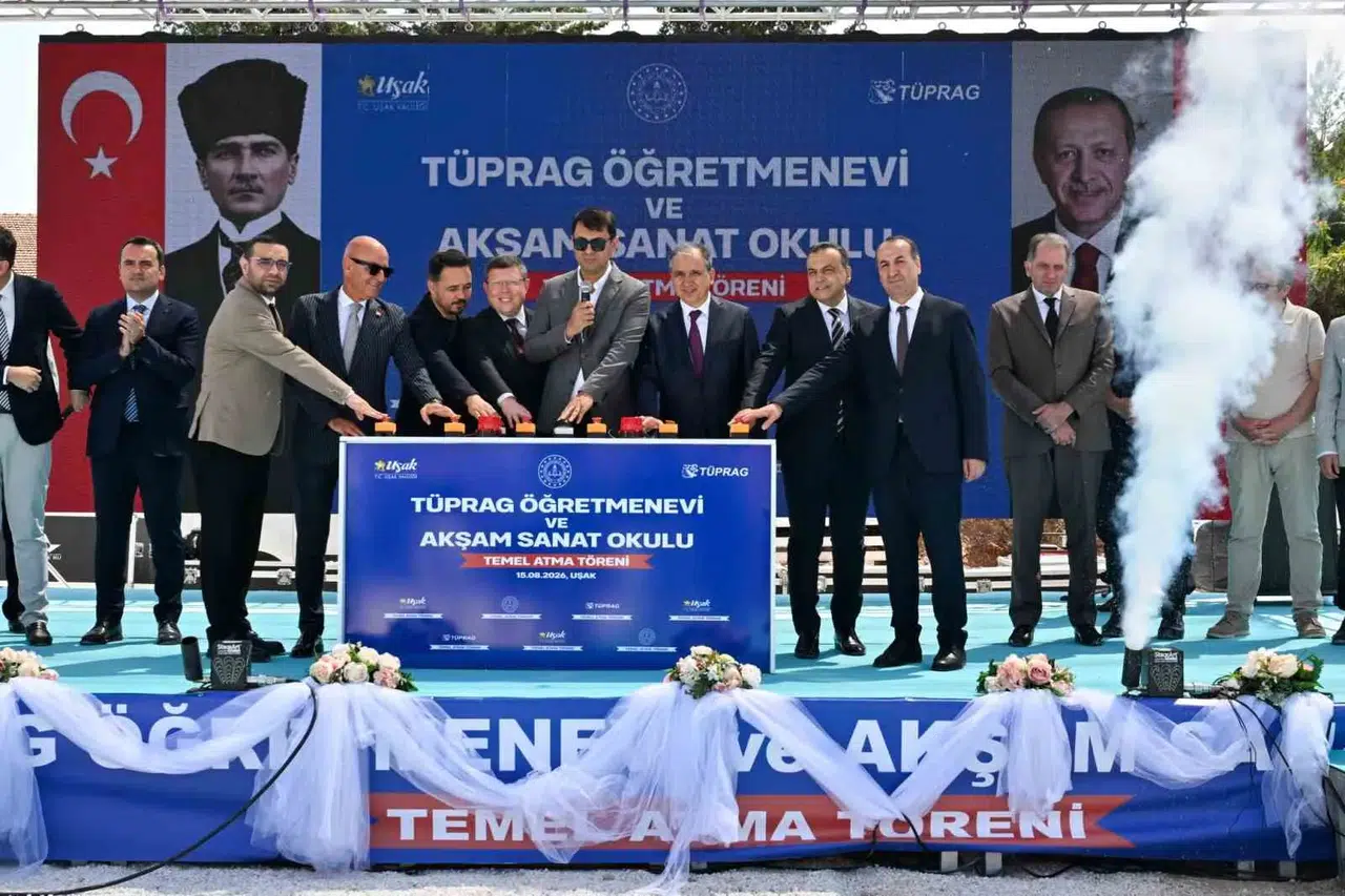 Uşak’ta eğitim camiasına dev yatırım: Modern öğretmenevi için ilk harç döküldü