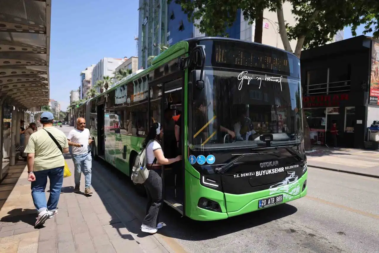 Denizli'de öğrencilere ulaşım müjdesi: Başvurular dijital platforma taşındı