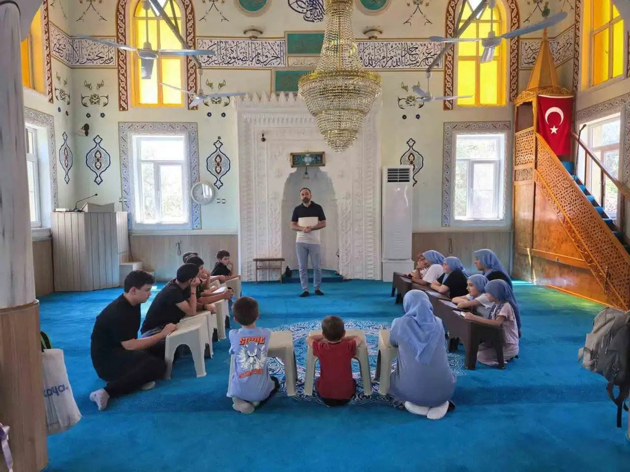 Kuyucaklı çocuklara hayat dersi: Sadece Kur'an değil, ahlak ve sorumluluk eğitimi de veriliyor