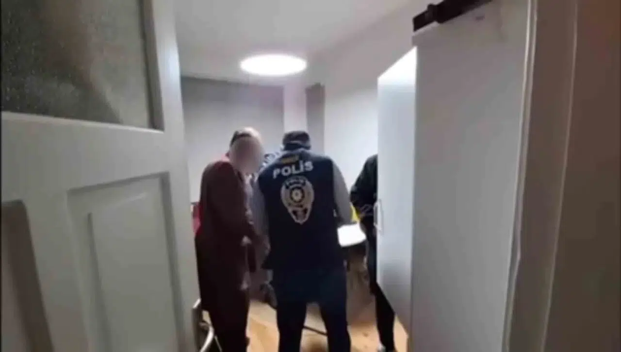 Siber ağlara büyük darbe: 18 ilde eş zamanlı operasyonla 37 kişi cezaevine gönderildi