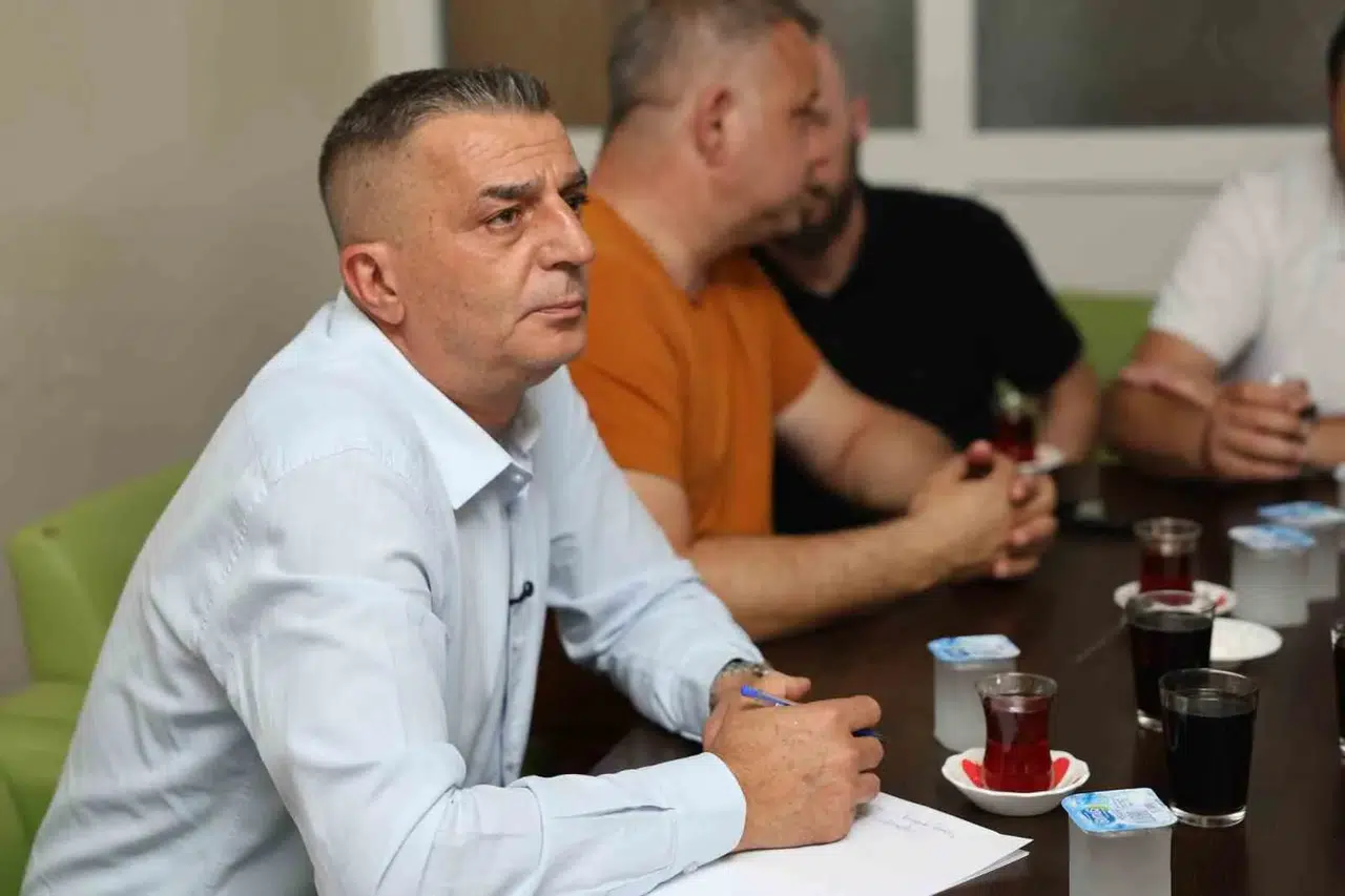 Şehzadeler’de mesai şantiyede başladı: Başkan Şimşek sahadaki gücü yerinde inceledi