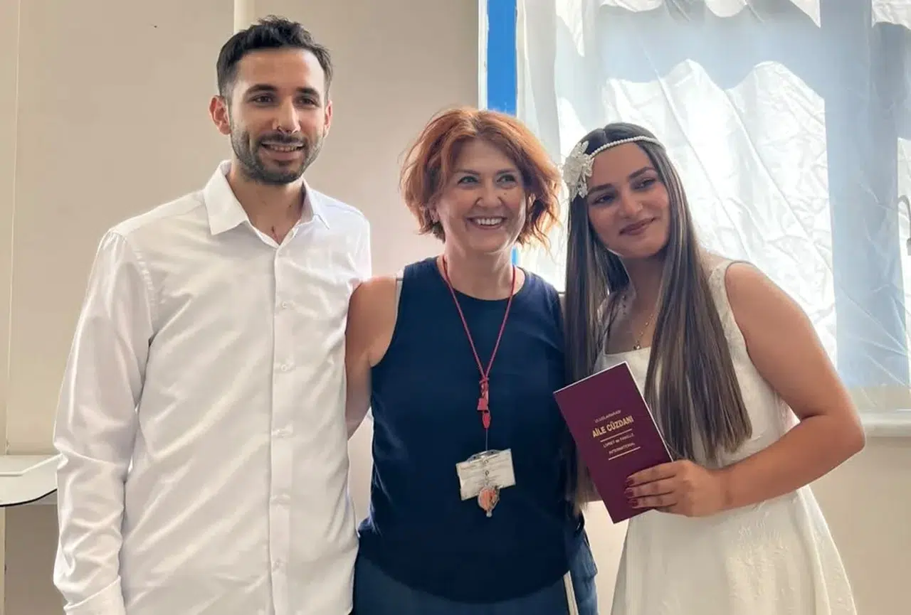 Hastane odasında sürpriz nikah: Aşkları engel tanımadı