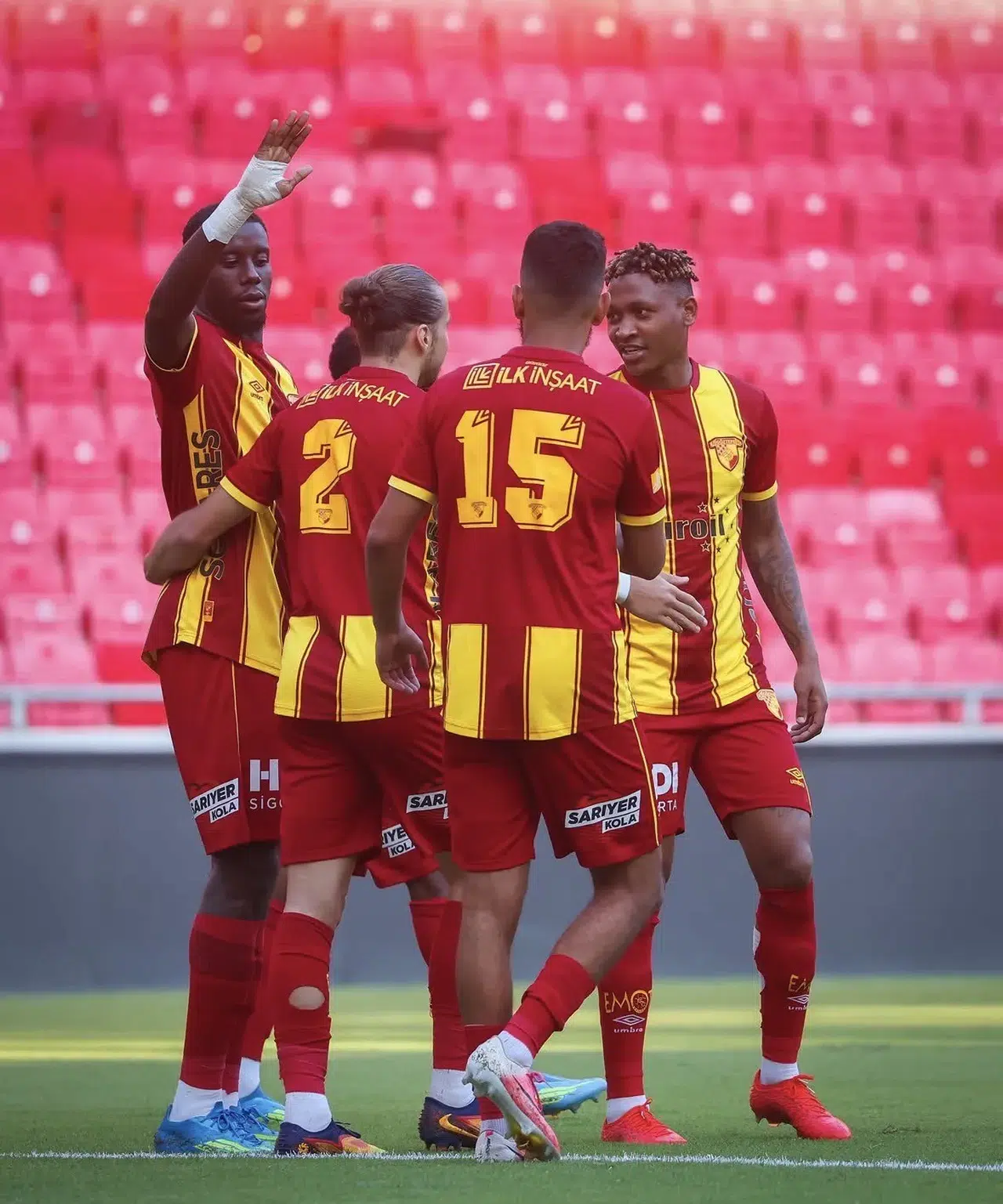 Göztepe'den Bodrum provasında gövde gösterisi
