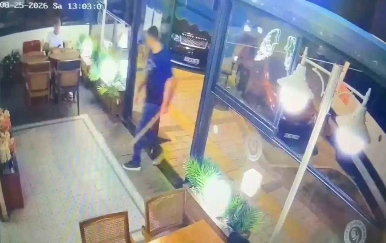 Söke’de Kafe İşletmecisine Sopalı Dehşet: O Anlar Kamerada