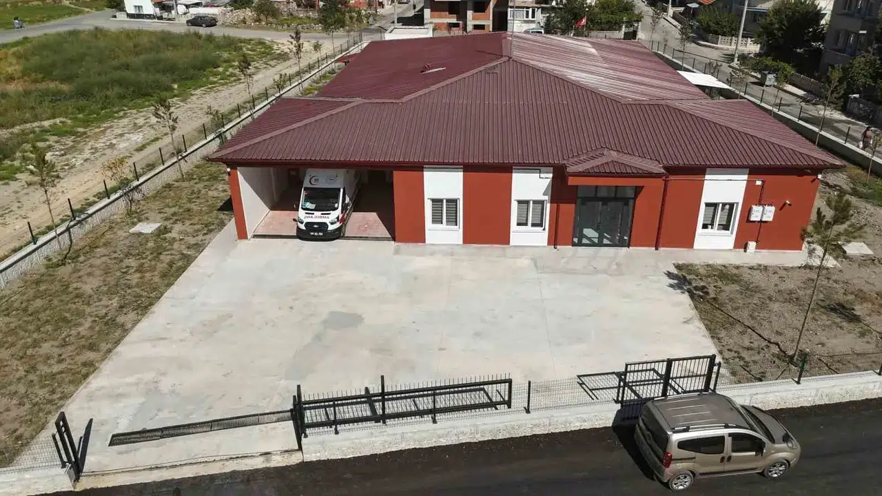 Afyonkarahisar’da Acil Sağlık Ağı Genişliyor: Yenice Mahallesi’ne Yeni İstasyon