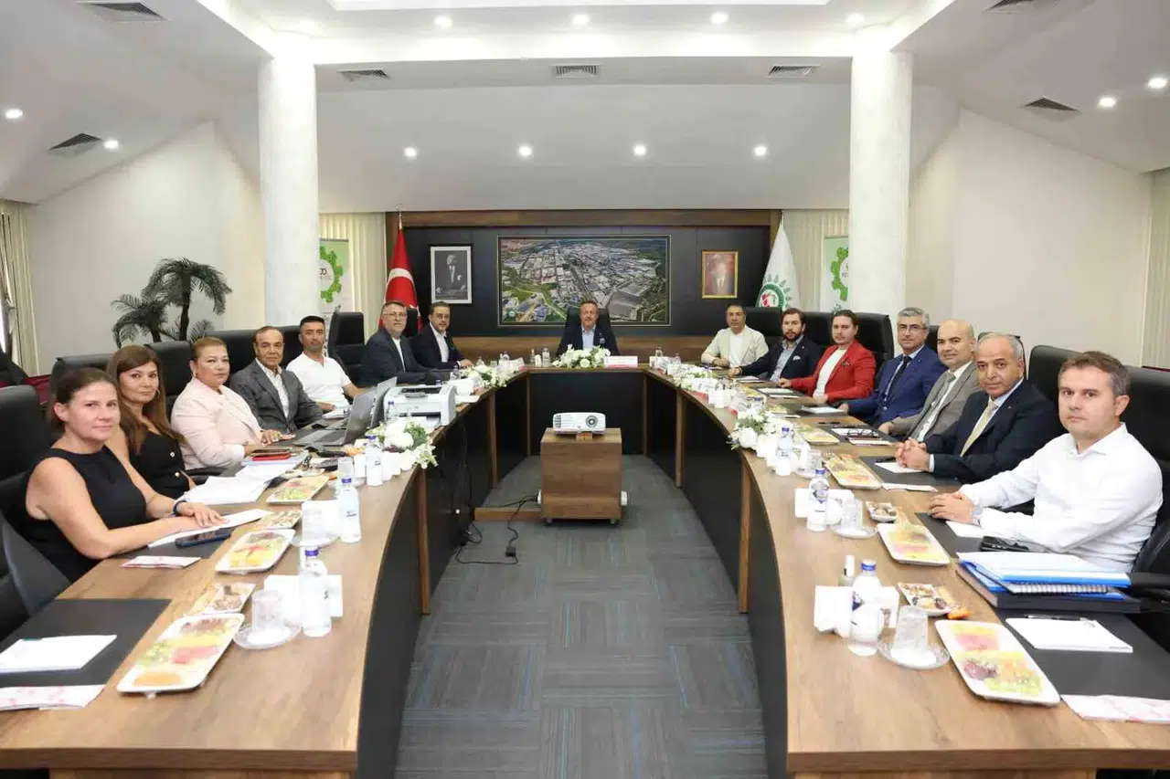Denizli sanayisinde teknoloji devrimi: OSB Teknopark için kritik buluşma