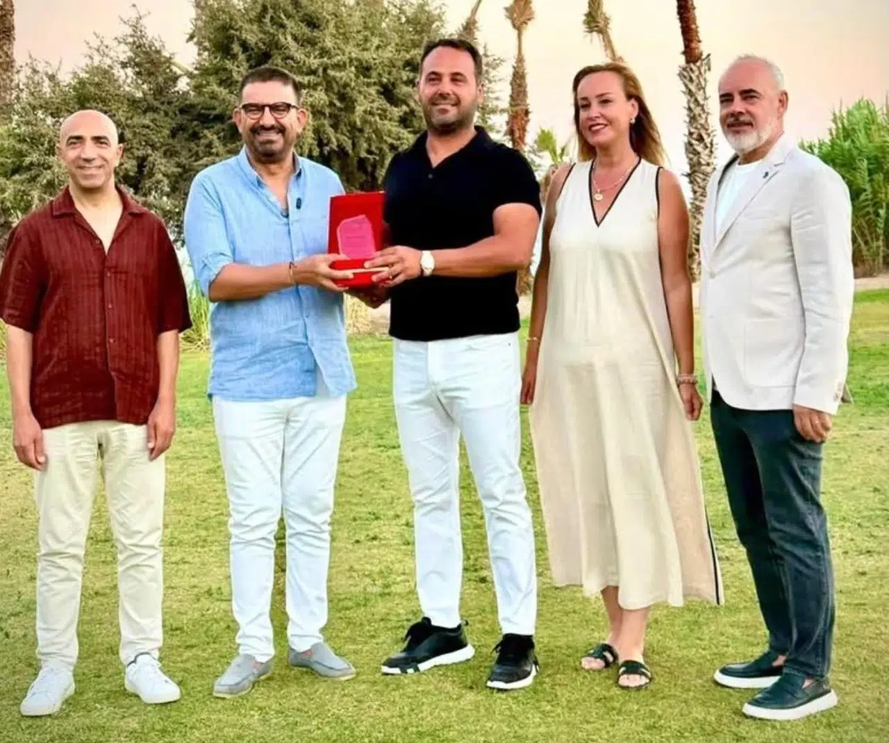 Çeşme’de sıra dışı başarı: Akademik tezini yeşil turizmin merkezine dönüştürdü
