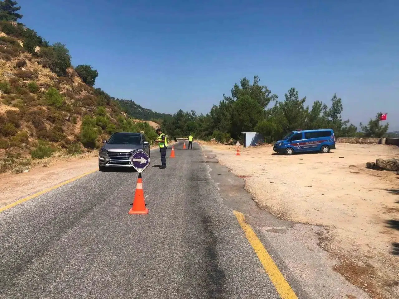 Aydın’da jandarmadan suçlulara geçit yok: ÇEMBER-136 operasyonunda 27 gözaltı