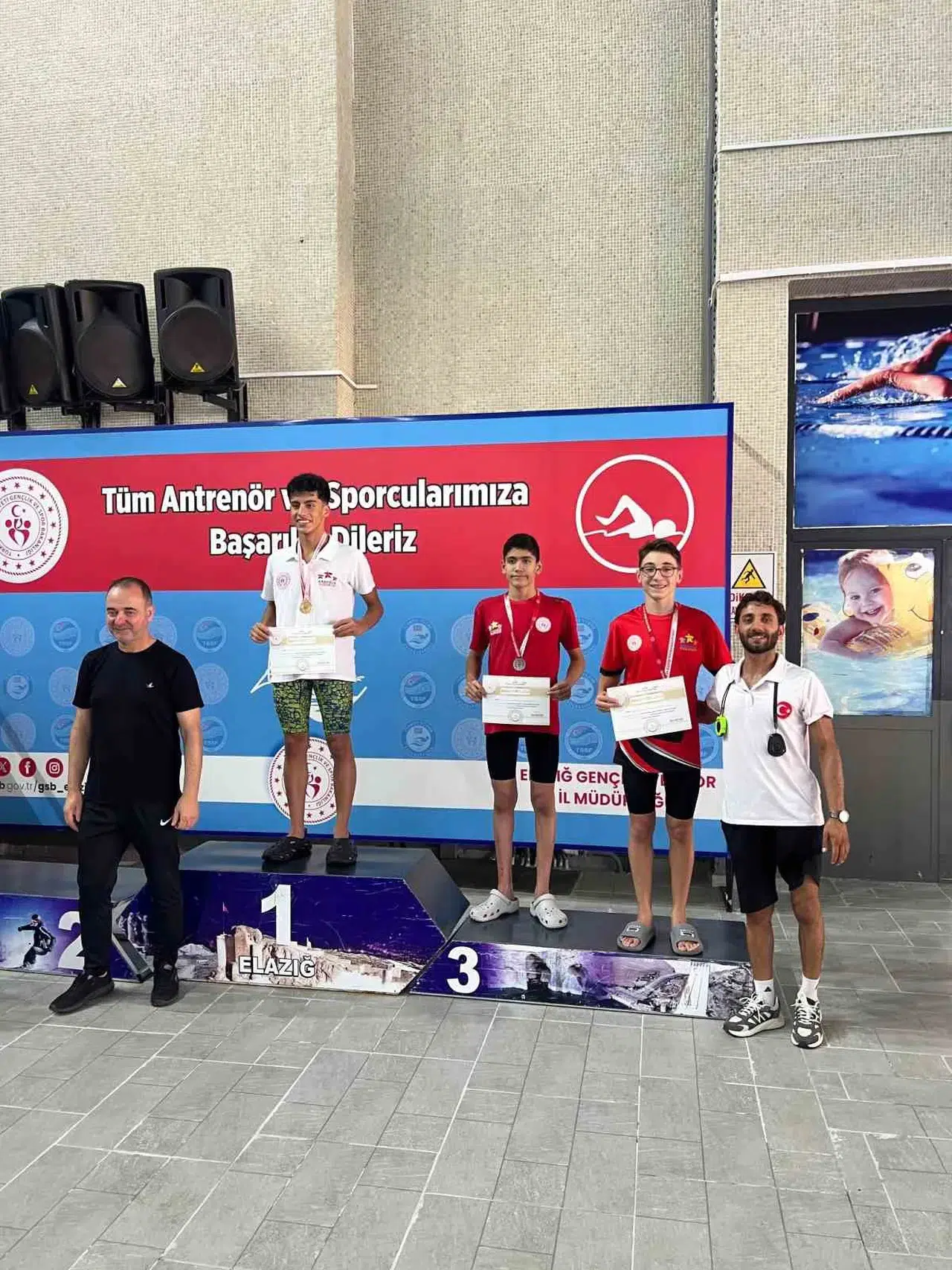Ege'nin gururu Elazığ'dan madalyayla döndü: Havuzda Aydın rüzgarı esti