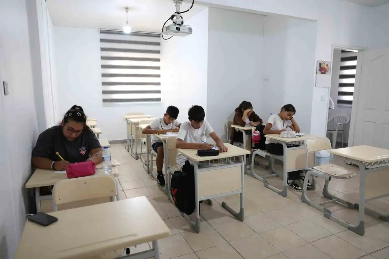 Didim'de yaz okulu bereketi: Matematik korkusu geride kalıyor
