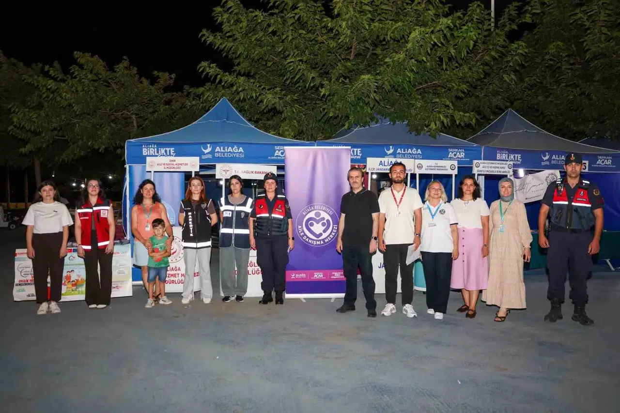 Aliağa’da gece pazarında kritik buluşma: Uzmanlar vatandaşla bir araya geldi