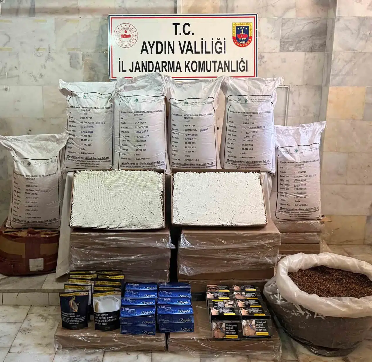 Didim'deki Çiftlikte 100 Milyonluk Hap İmalathanesi Çökertildi
