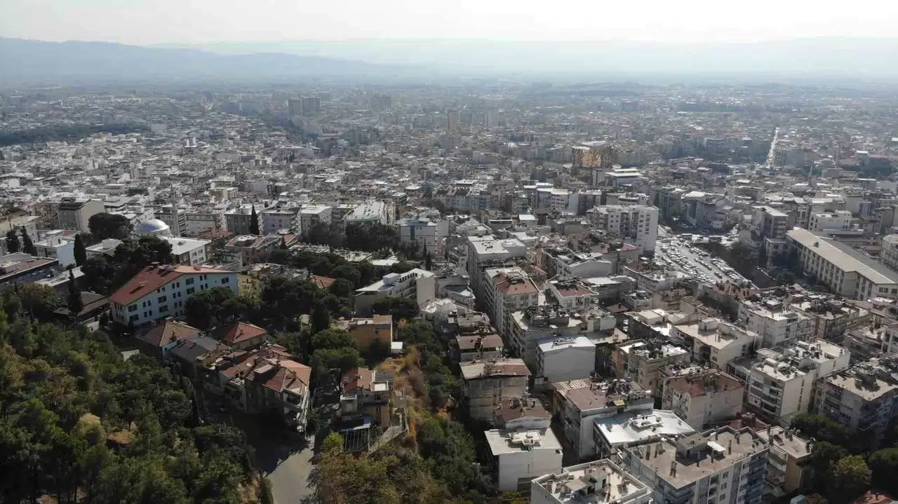Ege'nin incisi yabancıların yeni rotası oldu: İkamet izni sayısında dikkat çeken yükseliş
