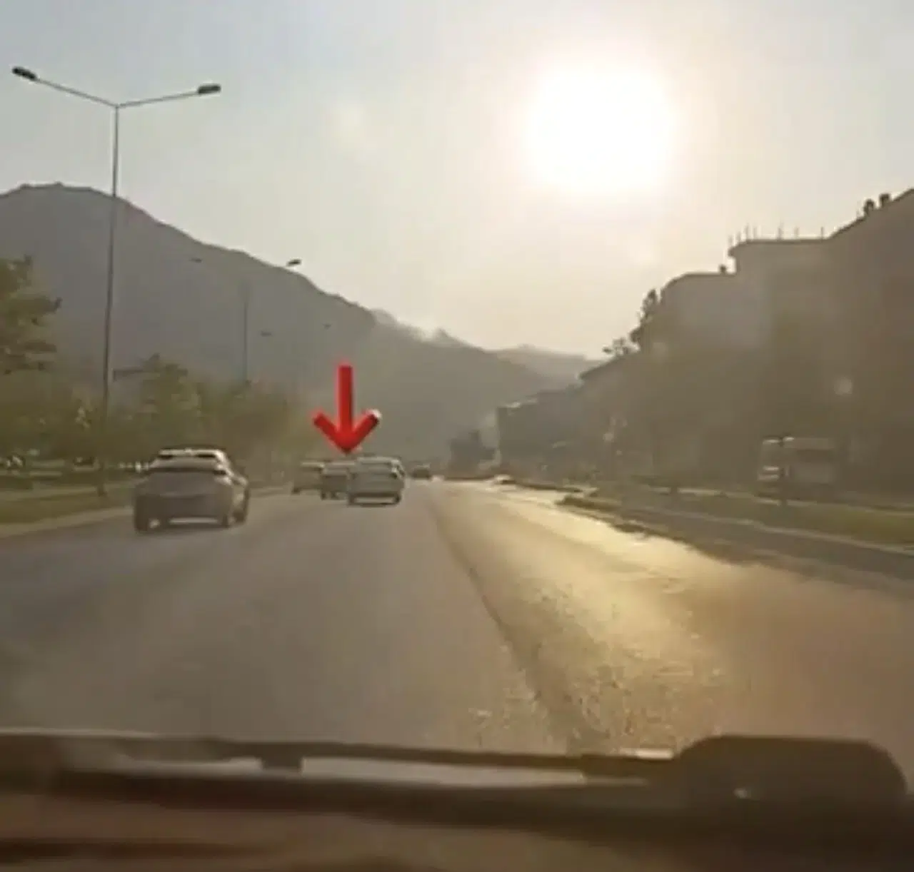 Makas Atan Sürücüye Ağır Yaptırım: 90 Bin TL Ceza ve 60 Gün Trafikten Men