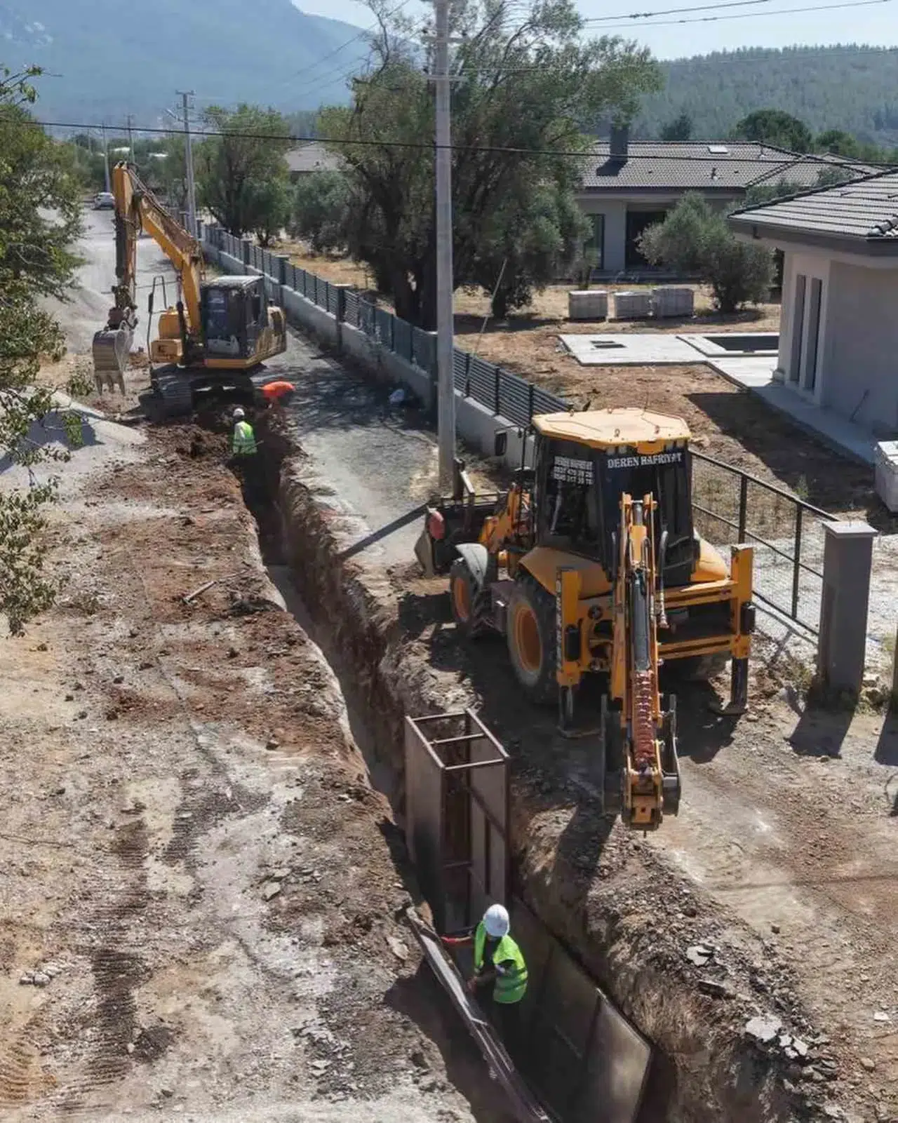 Menteşe’nin İki Mahallesinde Su ve Kanalizasyon Seferberliği: MUSKİ’den Dev Adım