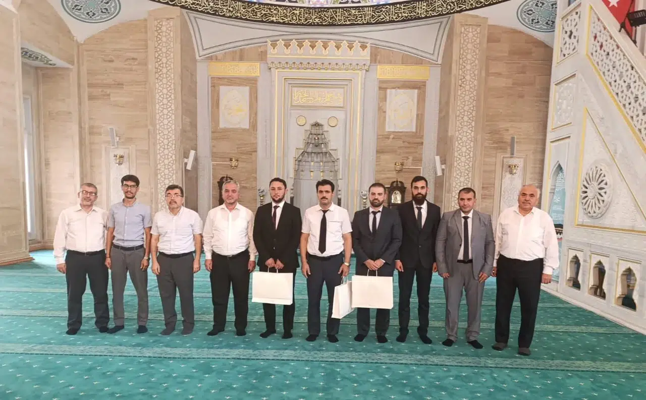 Aydın’ın gür sesi belli oldu: Ezanı en güzel okuyan isim zirveye yerleşti